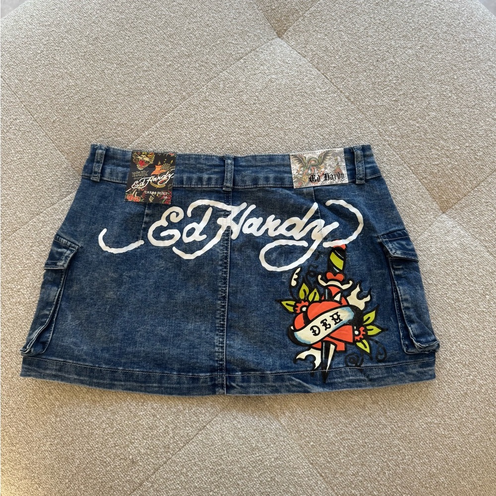 NWT ED HARDY CARGO SKIRT (LIGHT WASH)- SIZE 28